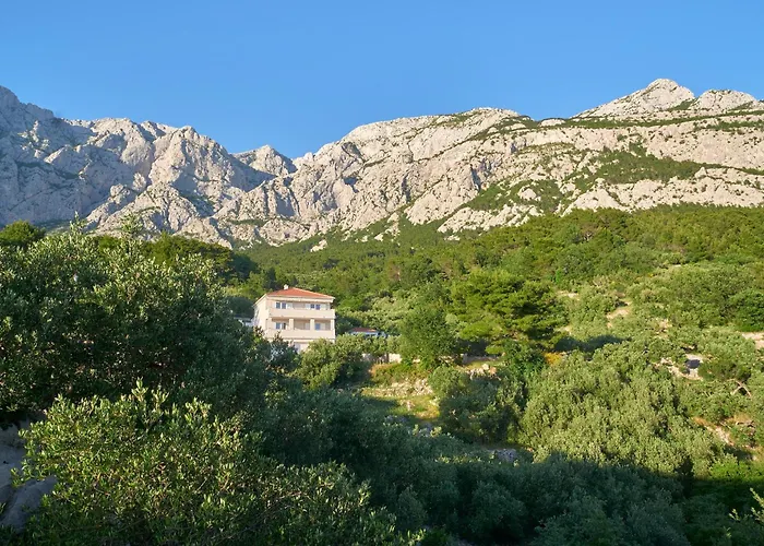 With Two Separate Four-bed Apartments, Private Pool, Grill And Garage Vila